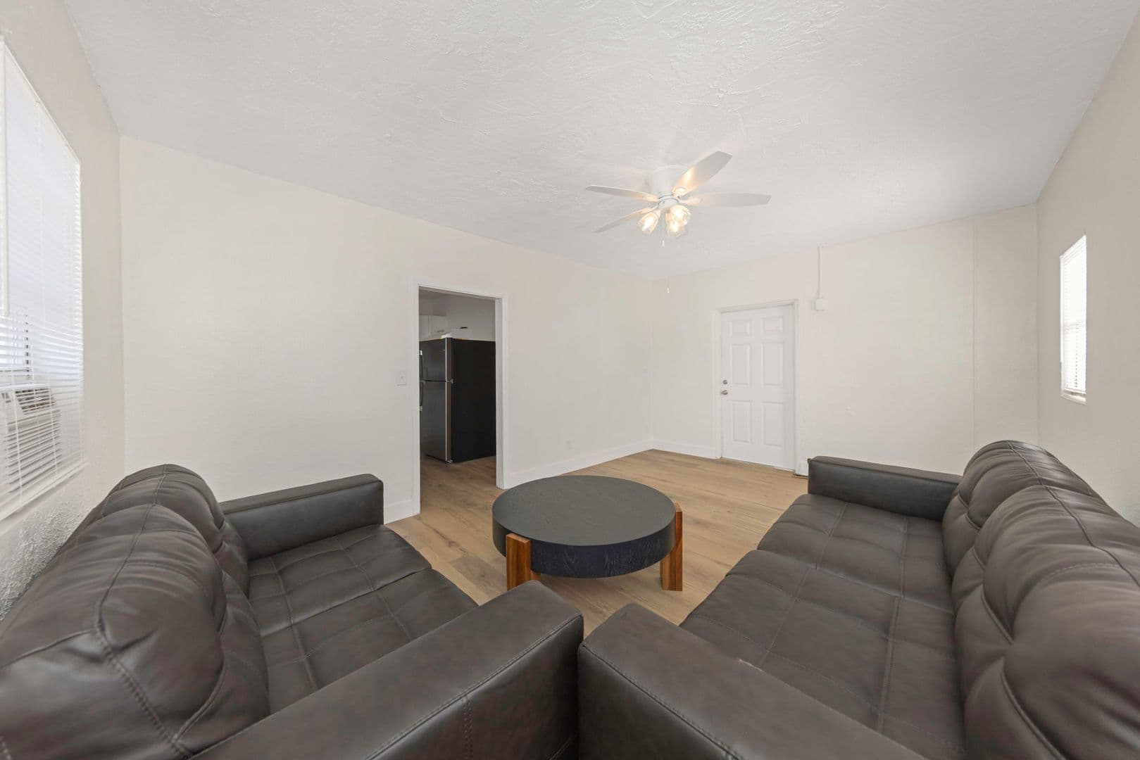 Dunedin Apartment: 416 Skinner Blvd
