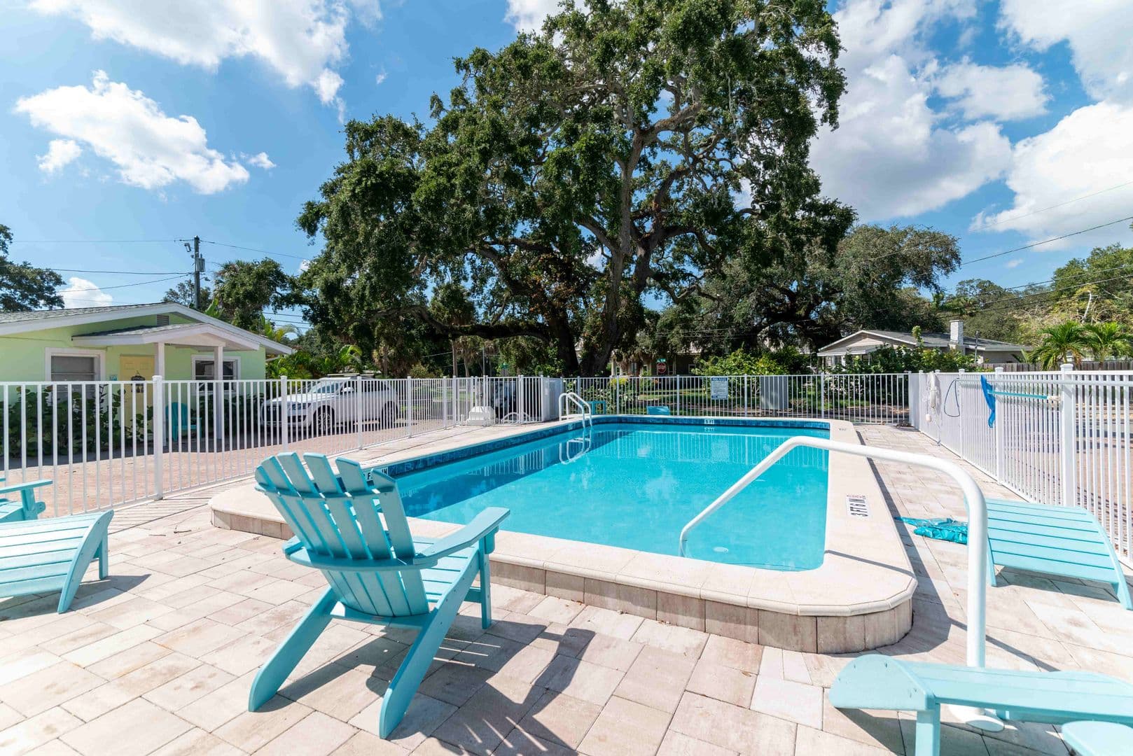 Safety Harbor Apartment: 380 3rd Street South