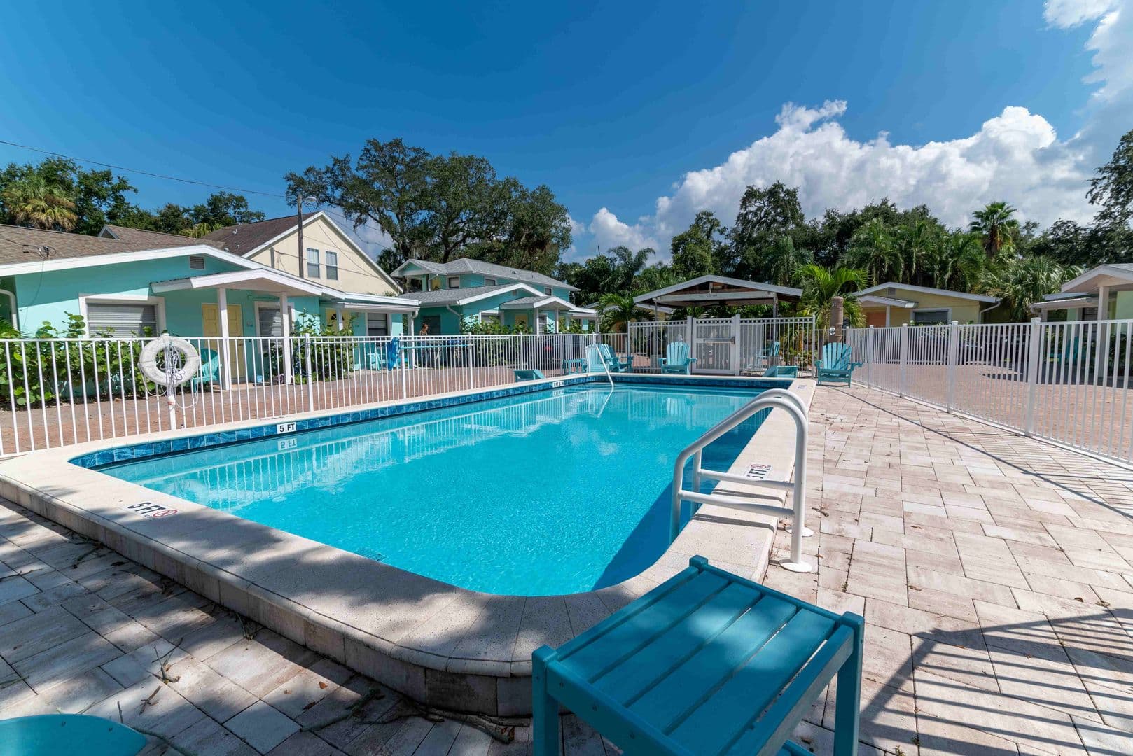Safety Harbor Apartment: 380 3rd Street South