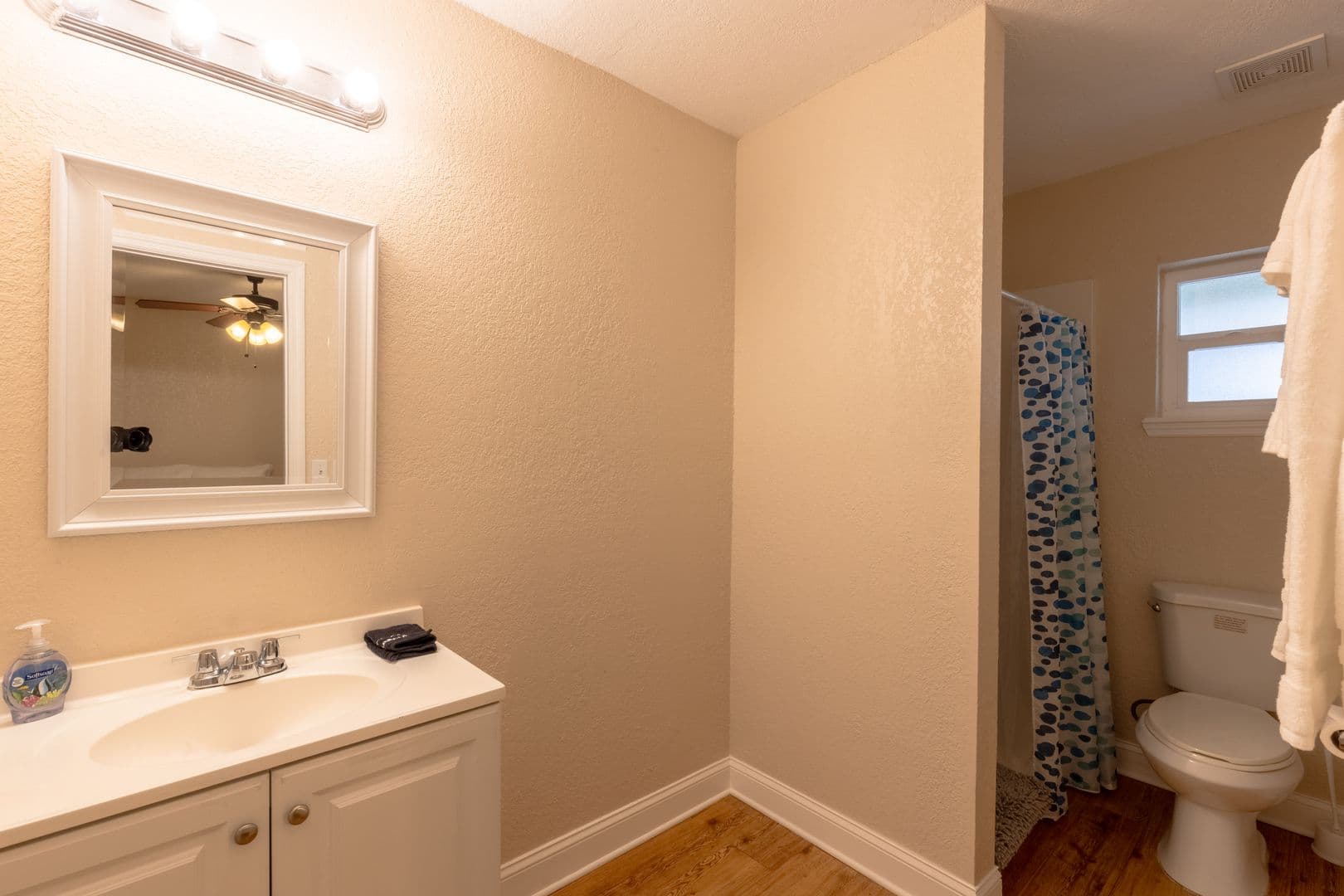 Saint Petersburg Apartment: 310 24th Ave N