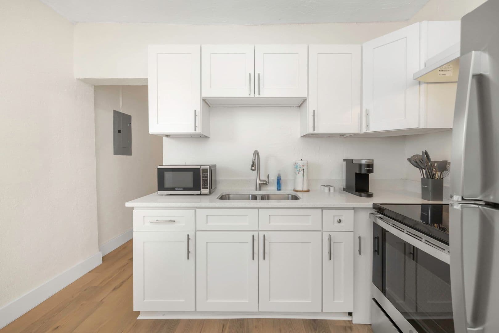 Dunedin Apartment: 416 Skinner Blvd