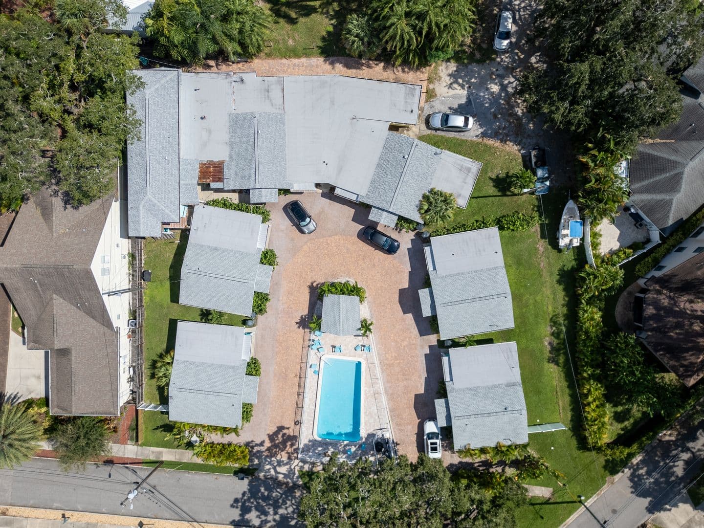 Safety Harbor Apartment: 380 3rd Street South