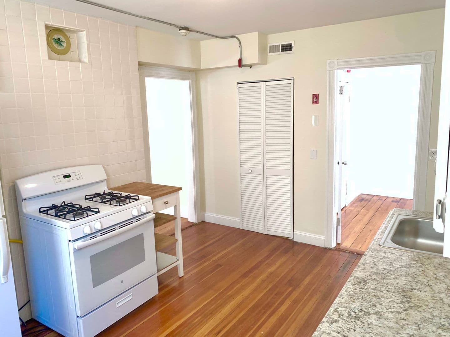 Providence Apartment: 64 Furnace St
