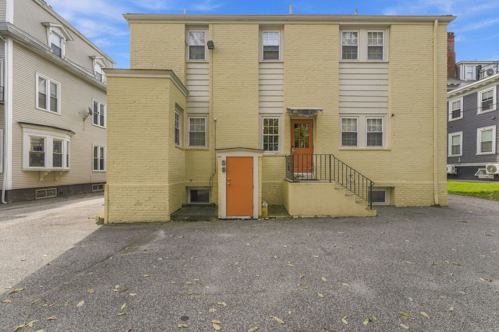 Providence Apartment: 186 Waterman St