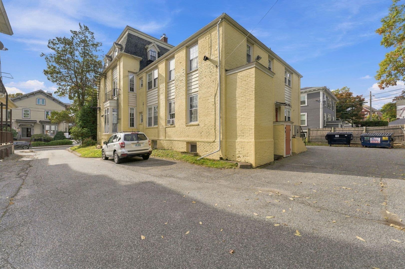 Providence Apartment: 186 Waterman St