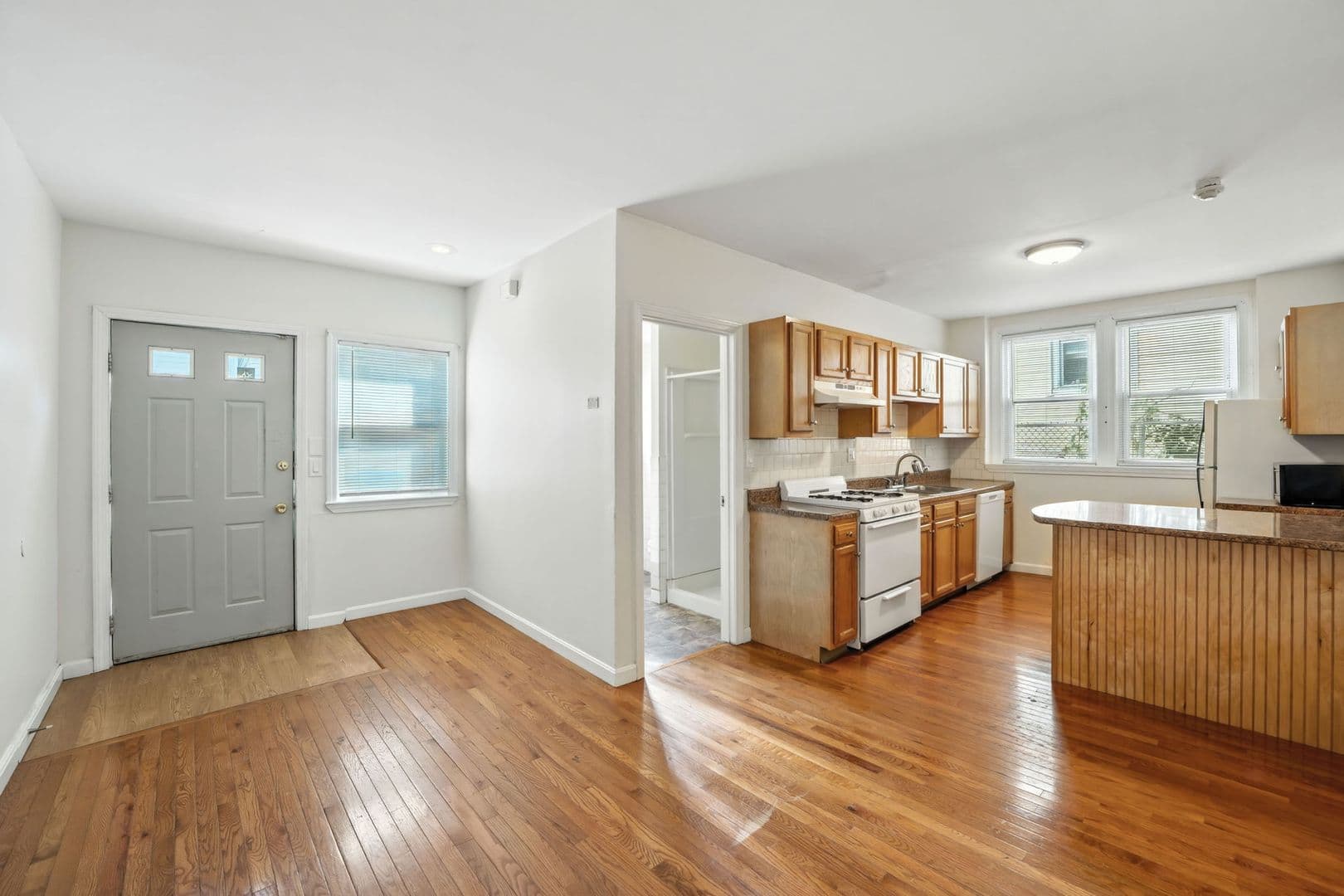 Providence Apartment: 64 Furnace St