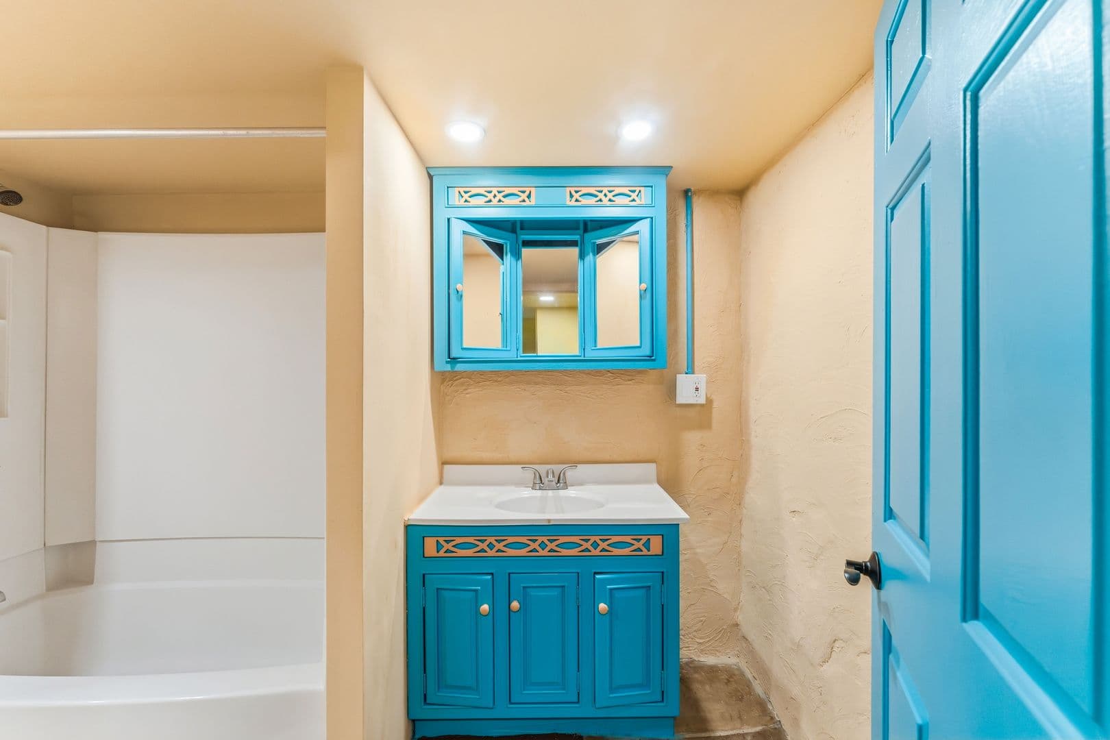 Providence Apartment: 57 Governor St