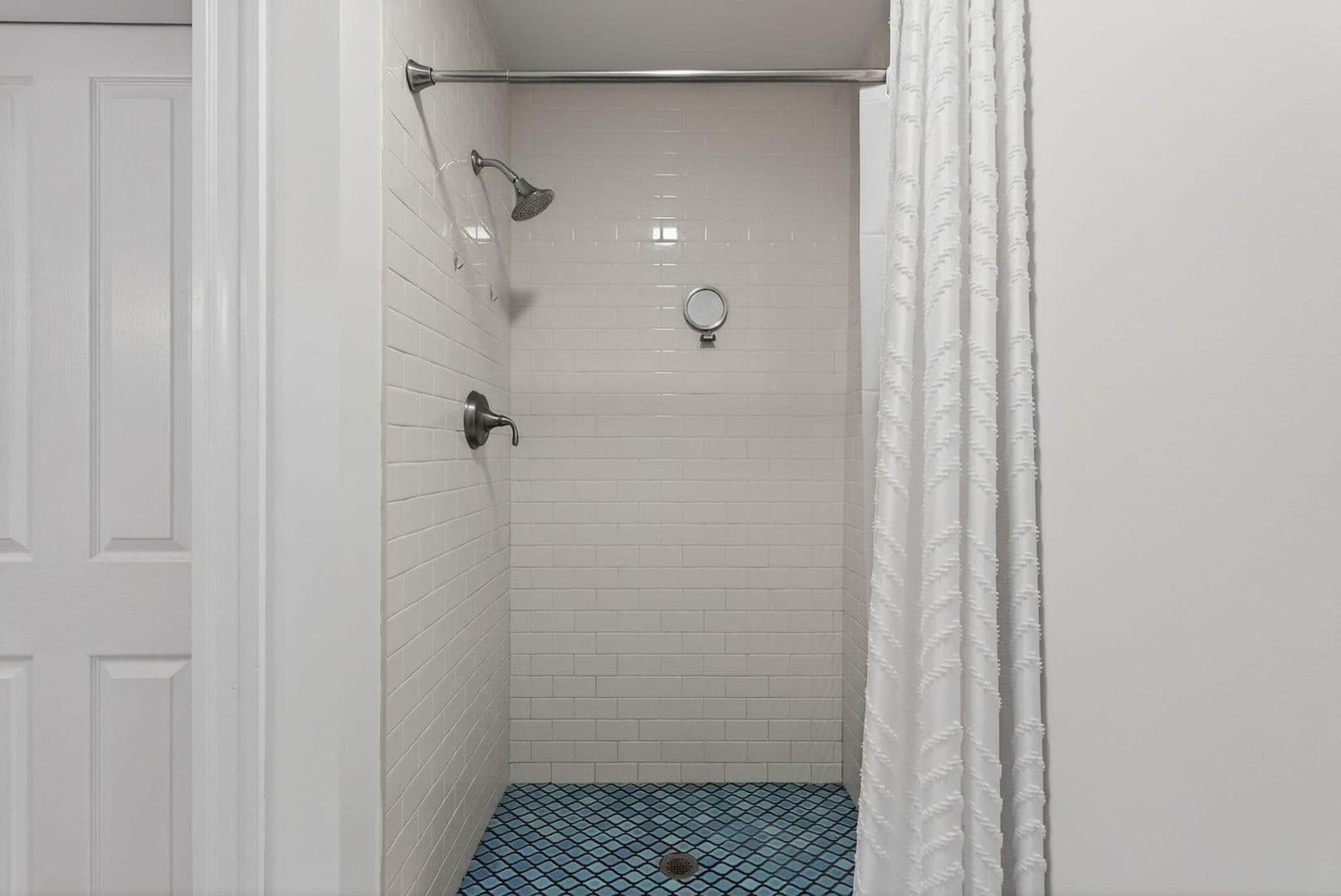 Portland Apartment: 16 Guilford Court
