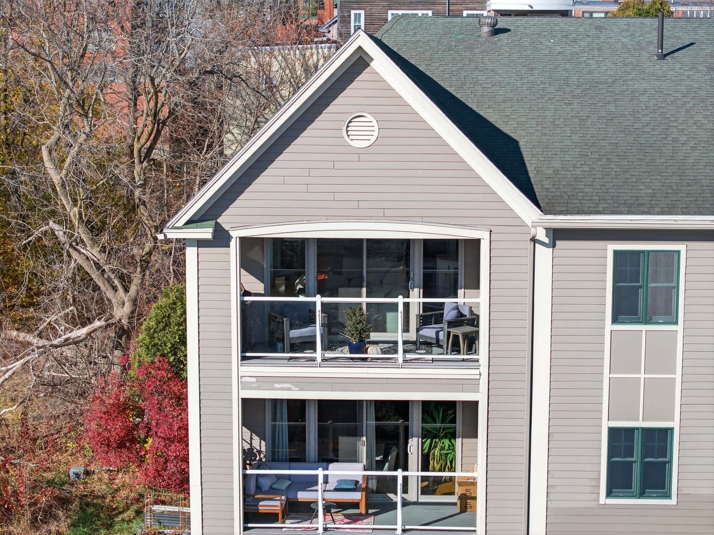 Portland Apartment: 16 Guilford Court