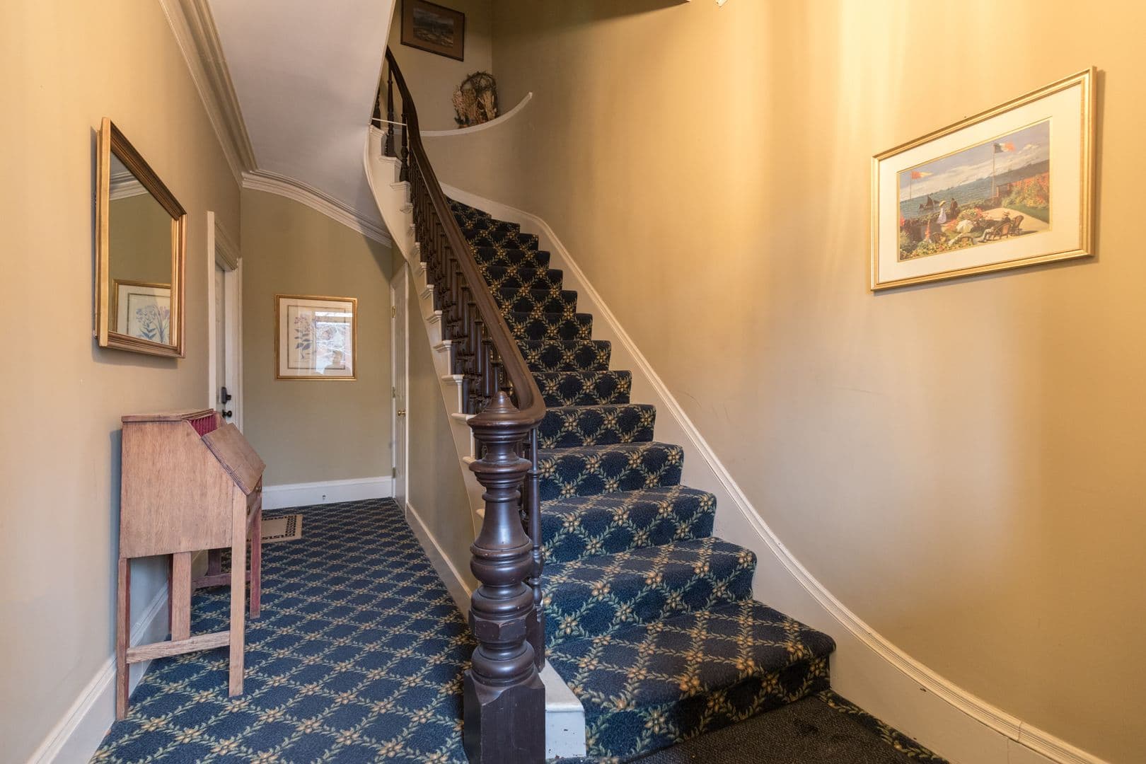 Portland Apartment: 486 Cumberland Avenue