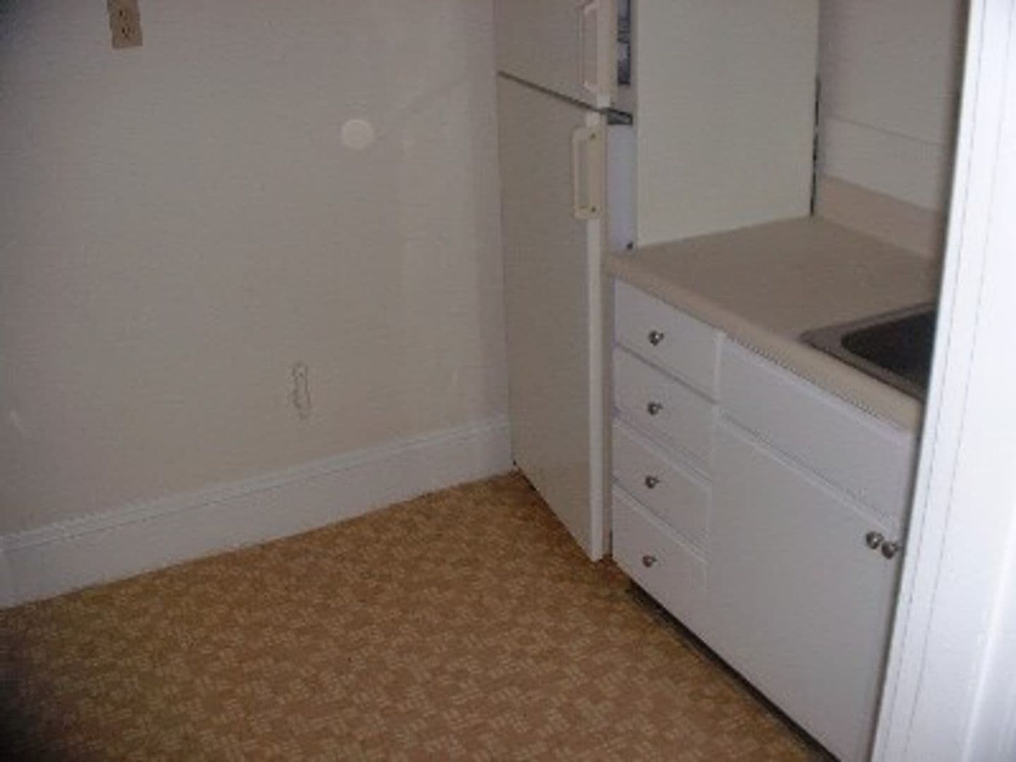 Portland Apartment: 111 Sherman Street
