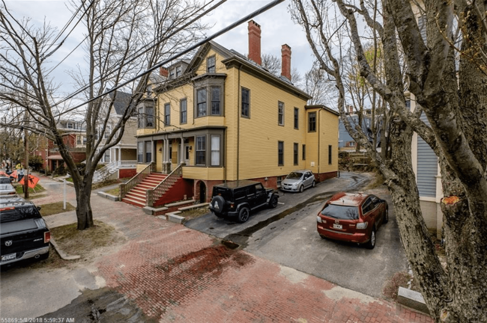 Portland Apartment: 486 Cumberland Avenue