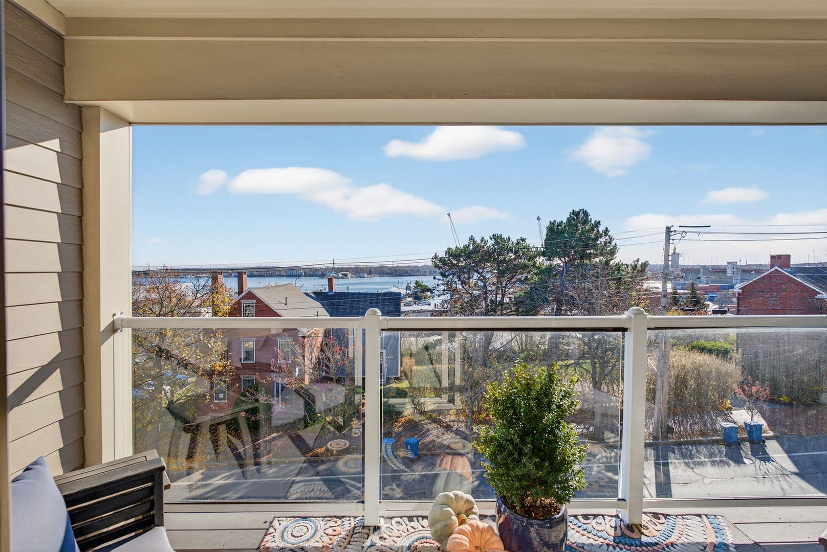 Portland Apartment: 16 Guilford Court
