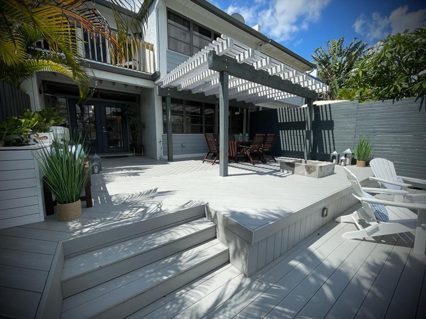 Wilton Manors Townhome: 605 Kensington Place