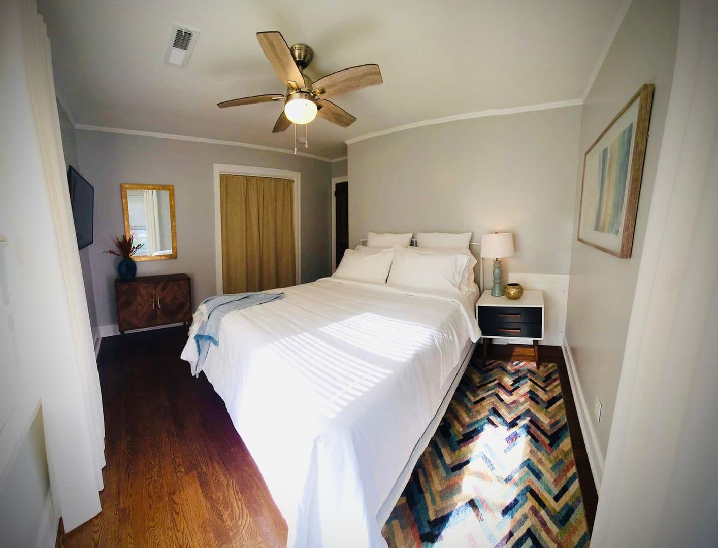 Greenville House: 105 Carter St