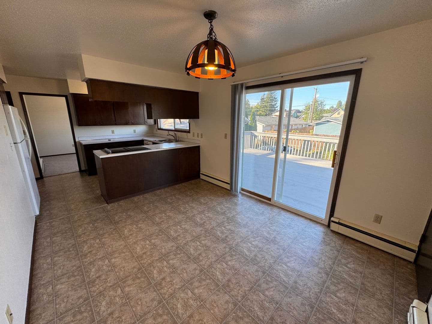 Bellingham Apartment: 2821 & 2823 Queen Street