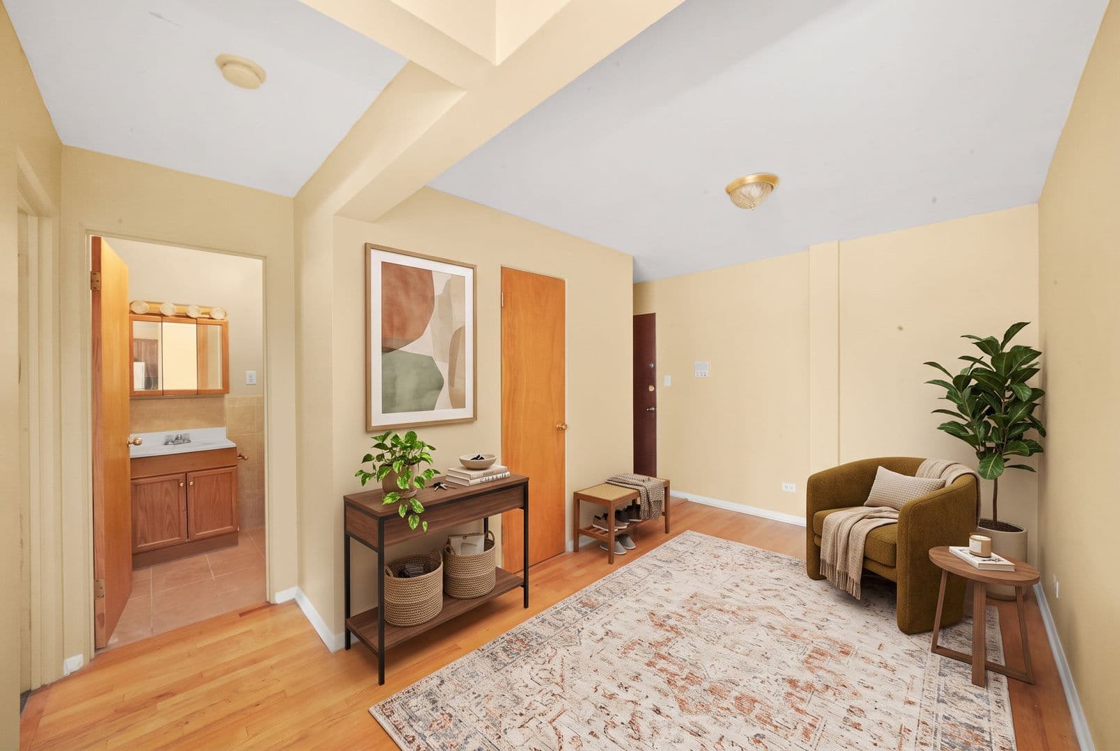Chicago Apartment: 7801 S South Shore Dr