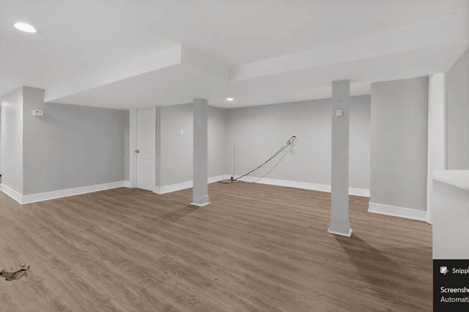 Chicago Apartment: 6618 S Maryland Ave