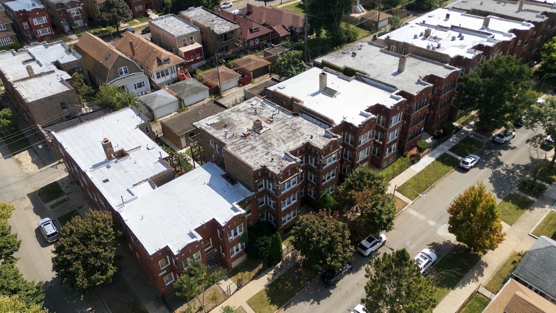 Chicago Apartment: 8007 S Carpenter St
