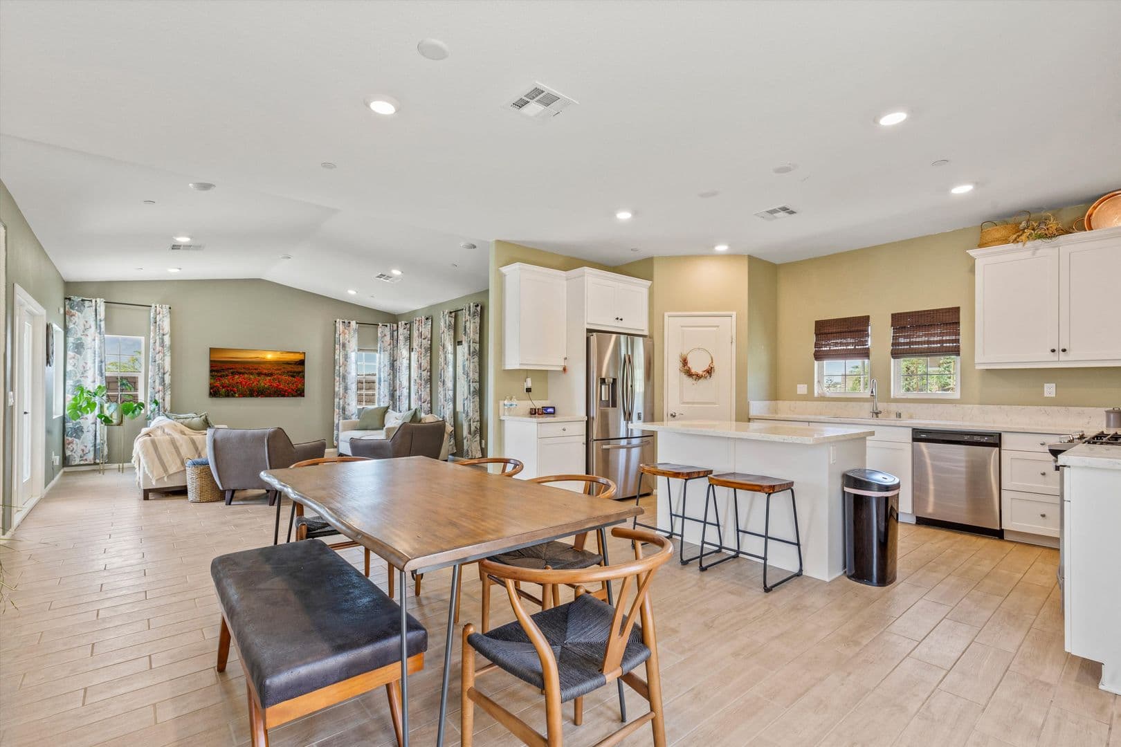 Catheral City House: 67353 Rio Naches Rd