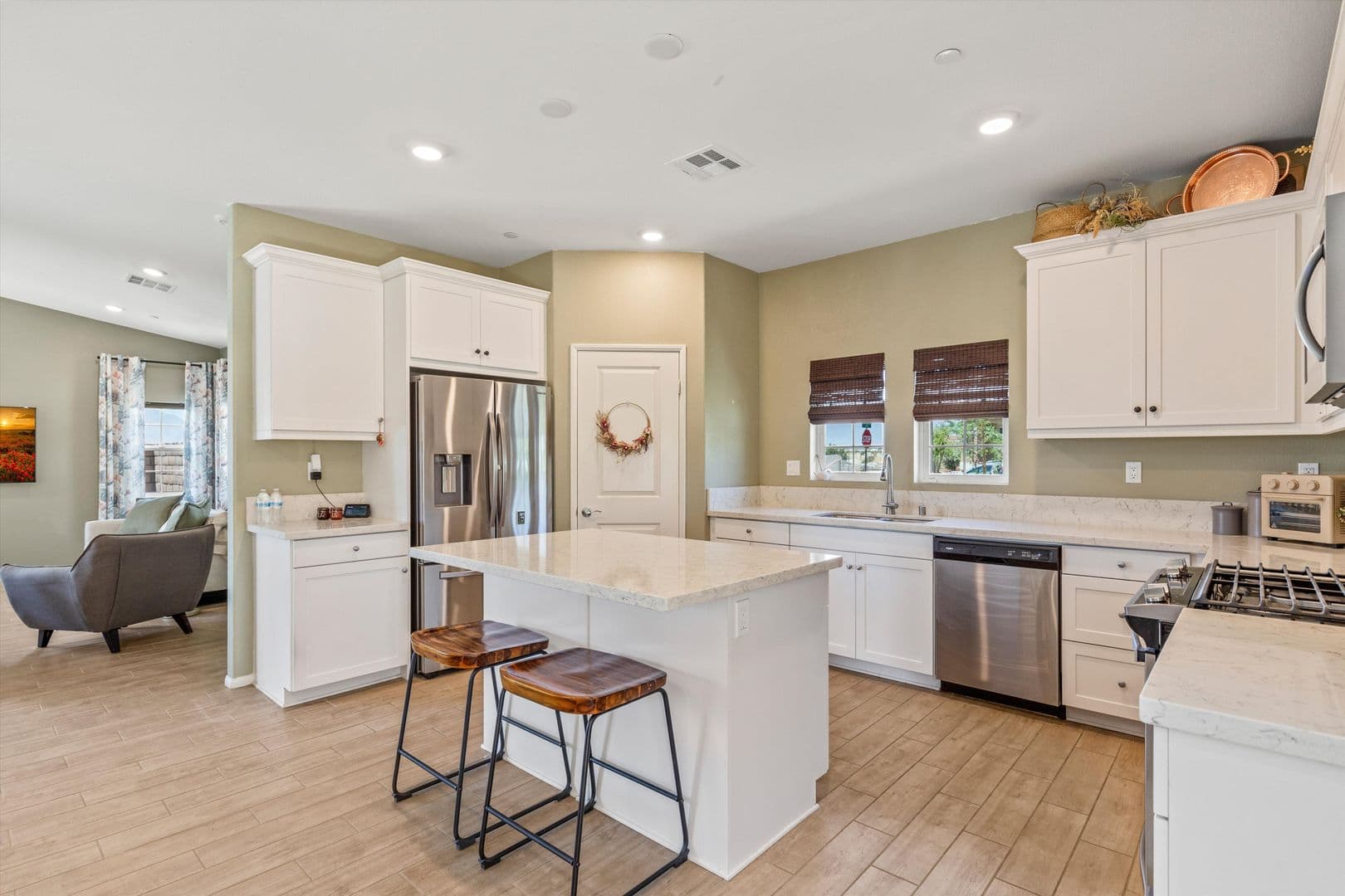 Catheral City House: 67353 Rio Naches Rd