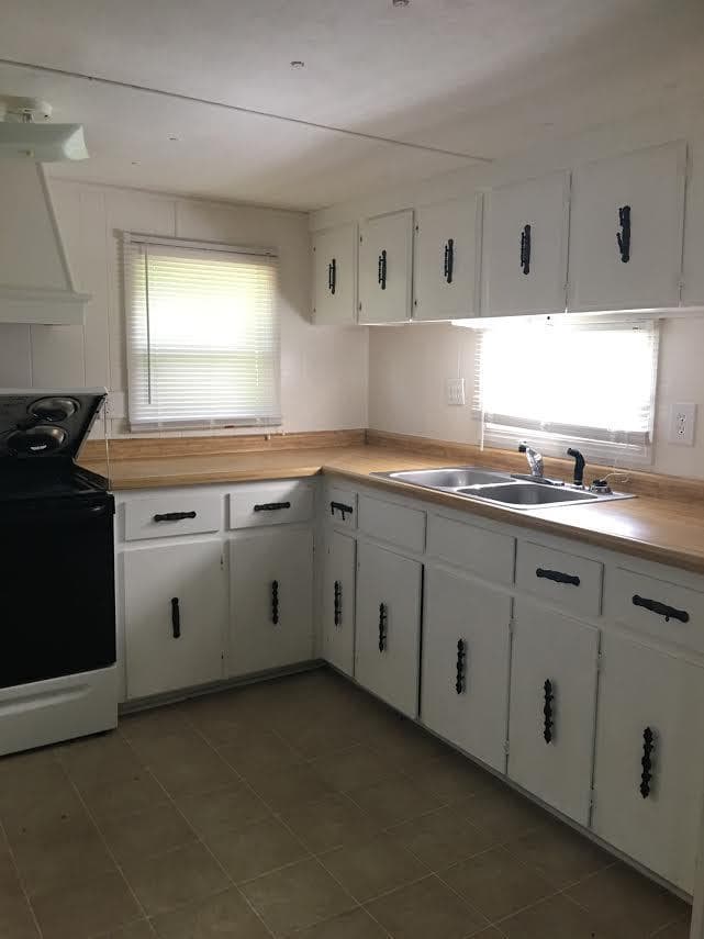 Hartwell Apartment: 156 Norman Road