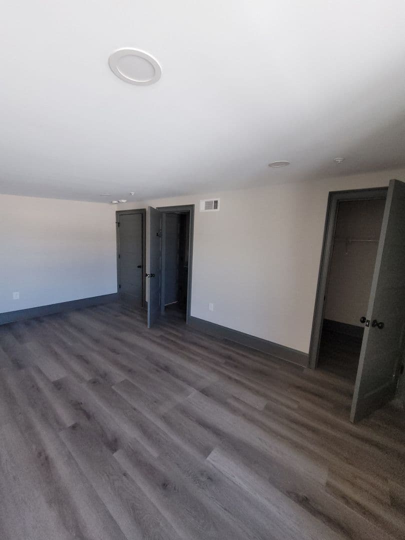 Hartwell Apartment: 34 Depot Street