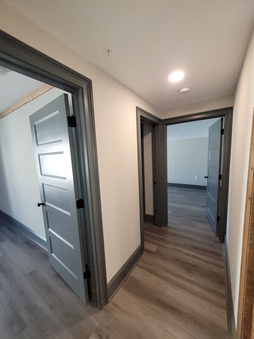 Hartwell Apartment: 34 Depot Street