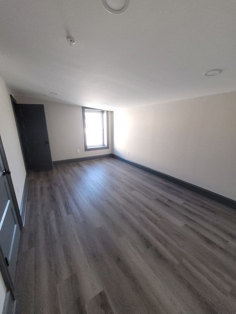 Hartwell Apartment: 34 Depot Street