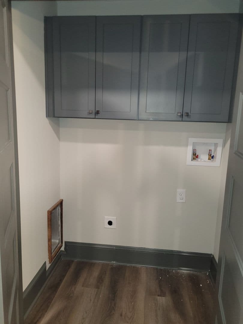 Hartwell Apartment: 34 Depot Street