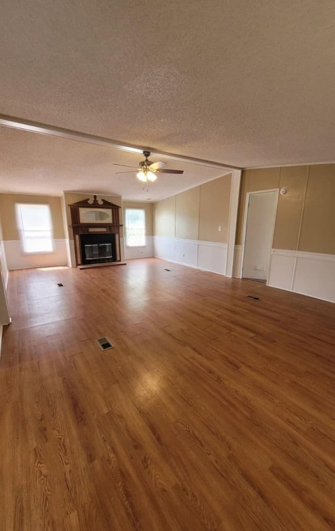 Colbert Apartment: 3355 Hardman Morris Road
