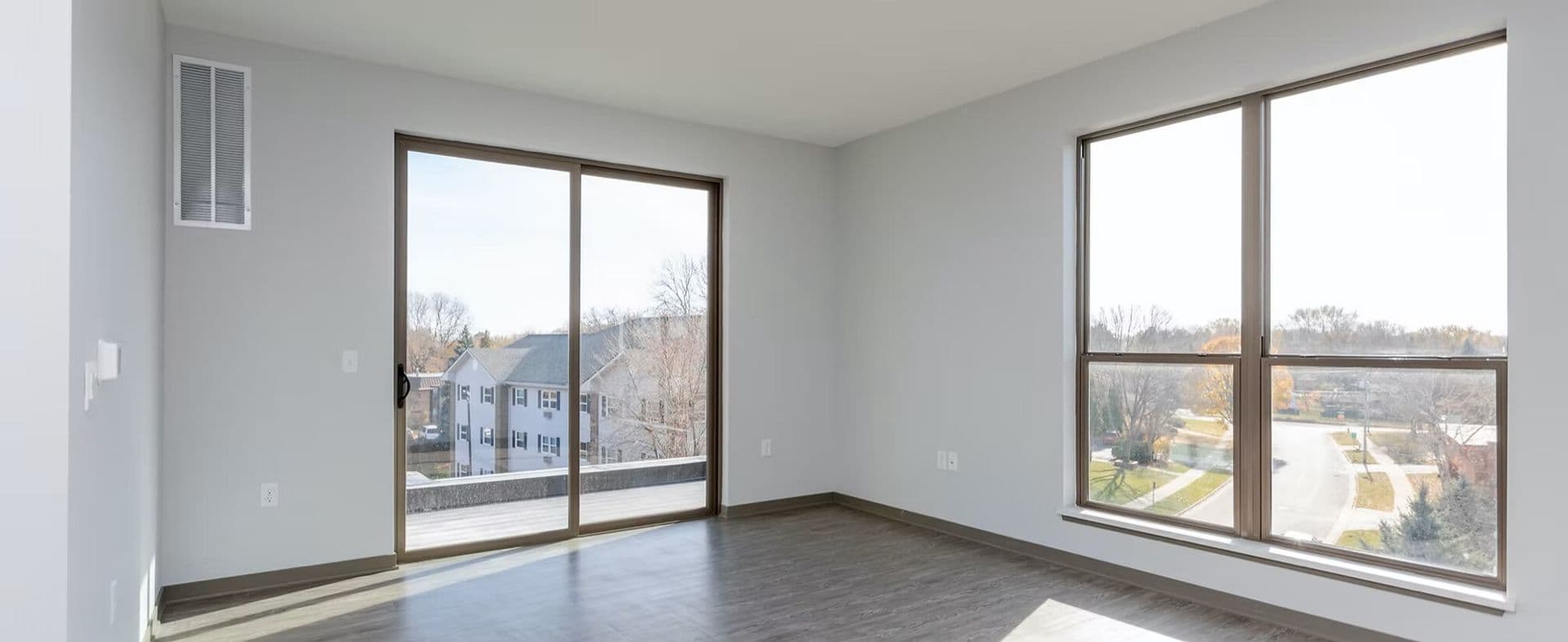 Madison Apartment: 2838 Dryden Drive