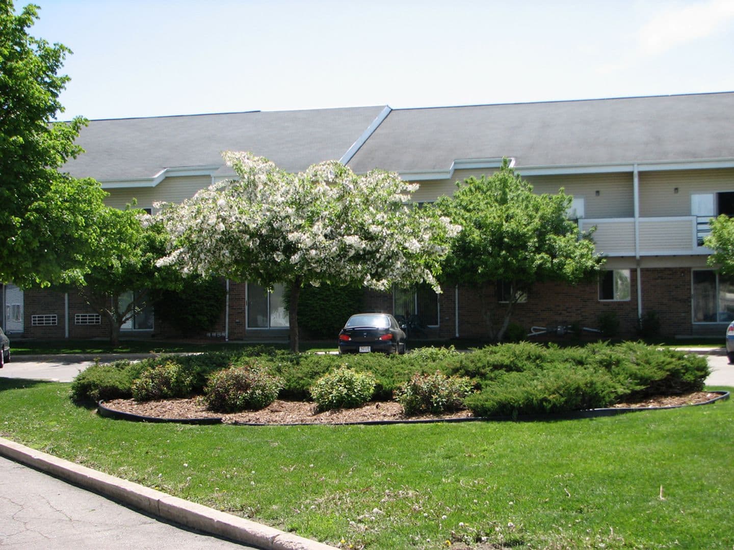 Stoughton Apartment: 335-336 Olson Court