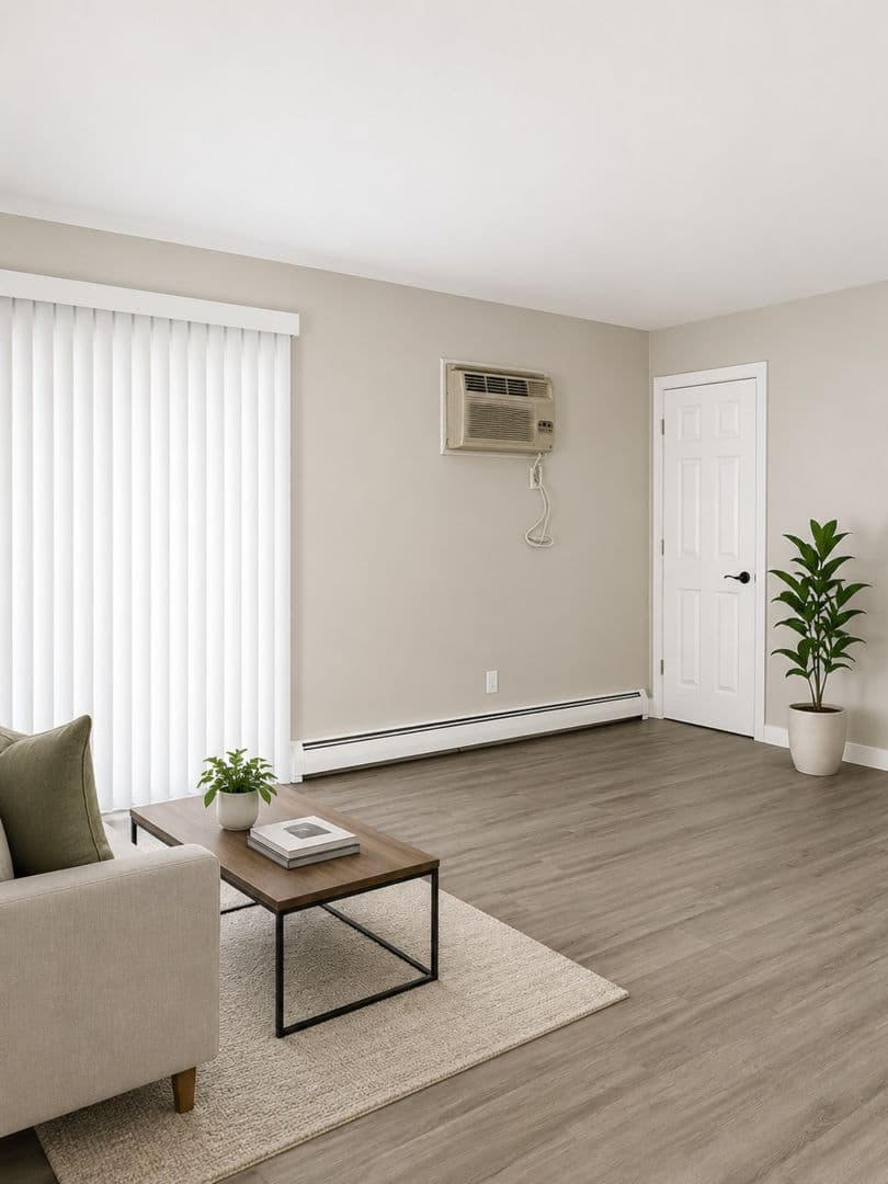 Oregon Apartment: 205-233 Walnut Street