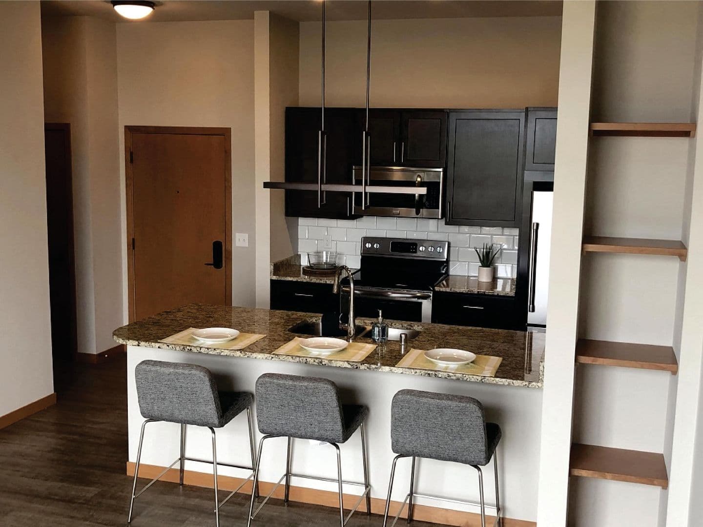 Middleton Apartment: 7710 Terrace Avenue
