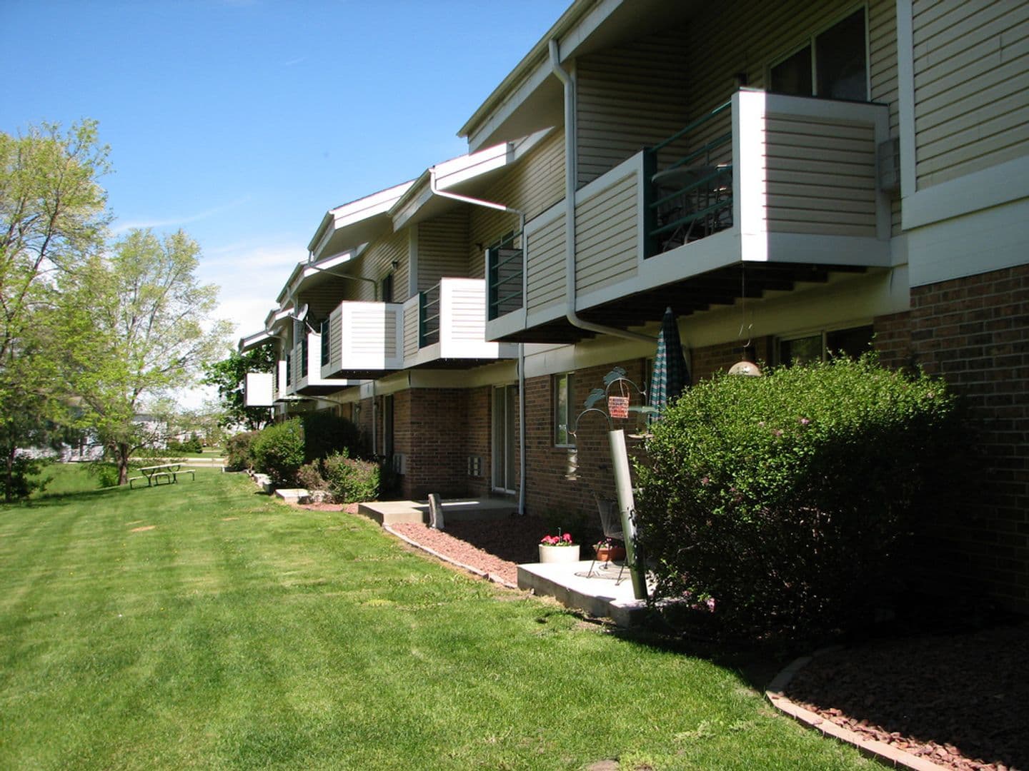 Stoughton Apartment: 335-336 Olson Court