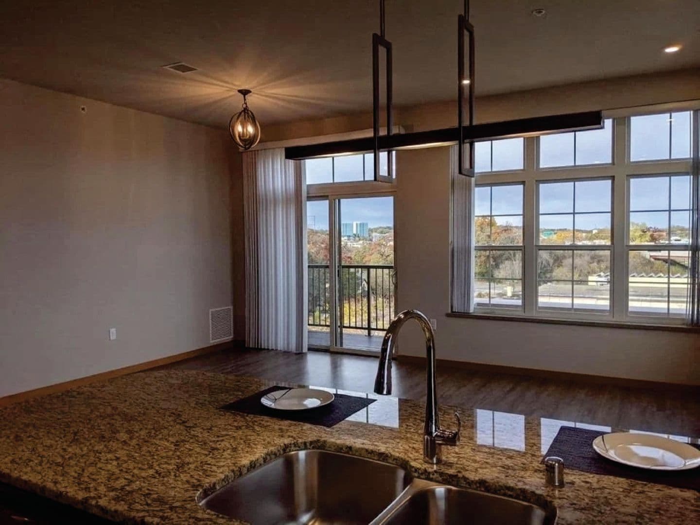 Middleton Apartment: 7710 Terrace Avenue