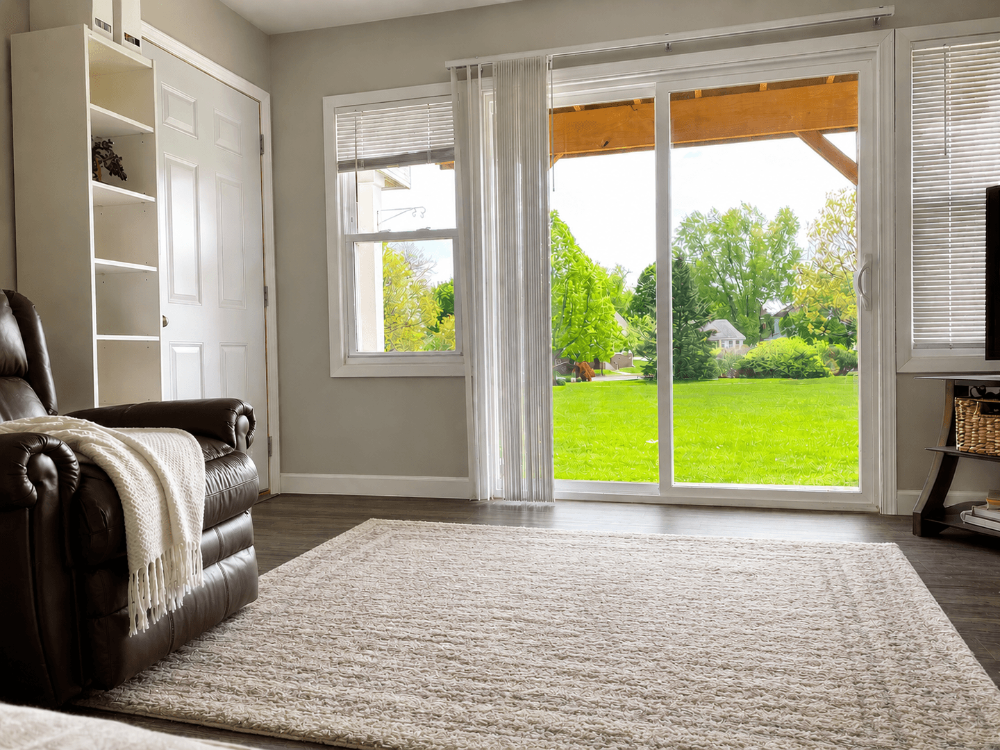 Verona Apartment: 100 Paoli St