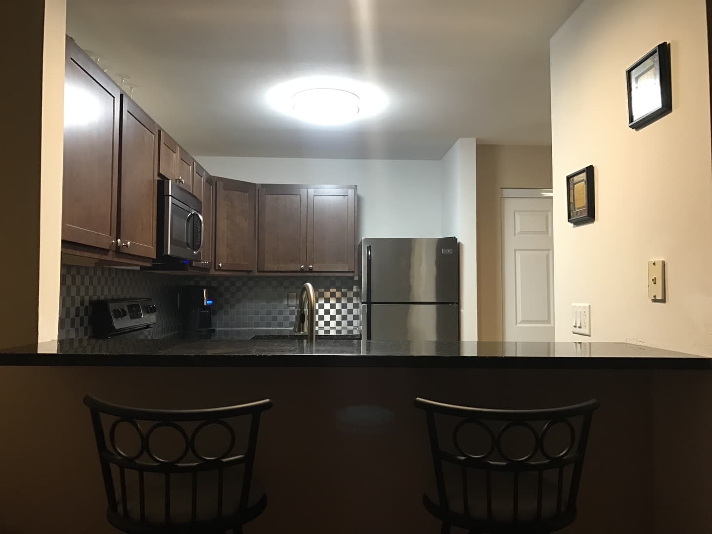 Middleton Apartment: 6273 University Ave