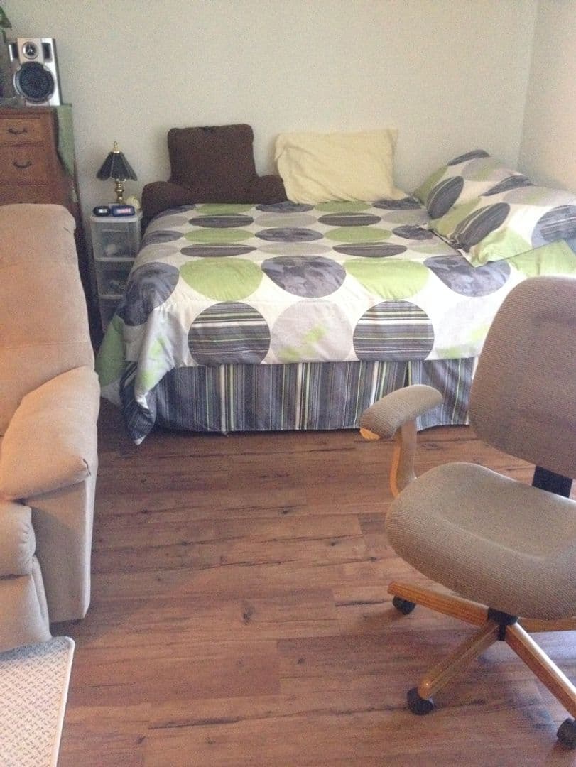 Stoughton Apartment: 335-336 Olson Court