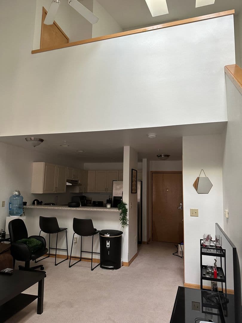 Madison Apartment: 2802 Dryden Drive