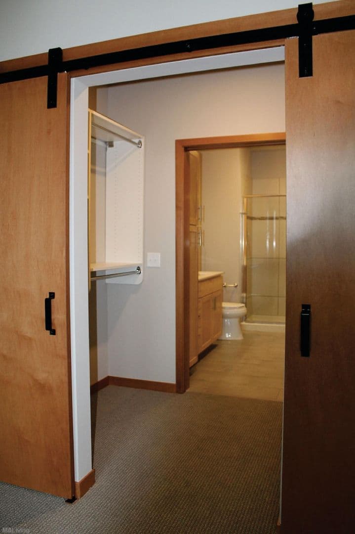 Middleton Apartment: 7710 Terrace Avenue