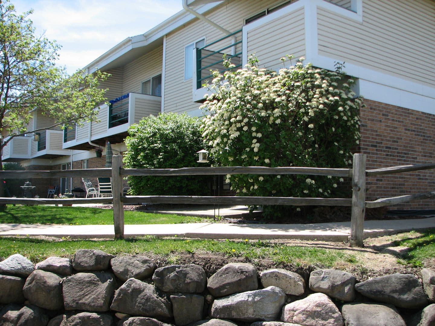 Stoughton Apartment: 335-336 Olson Court