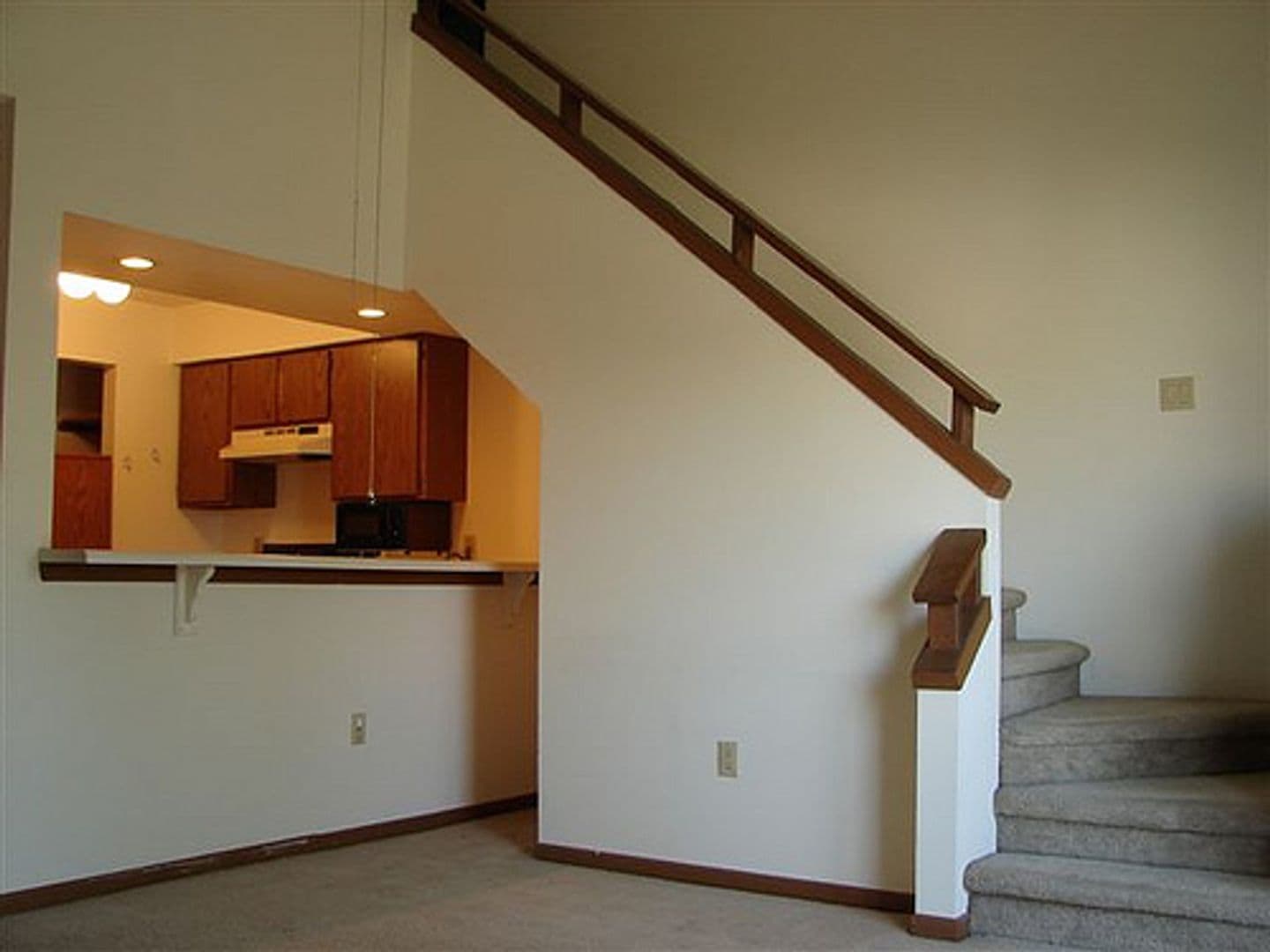 Stoughton Apartment: 335-336 Olson Court