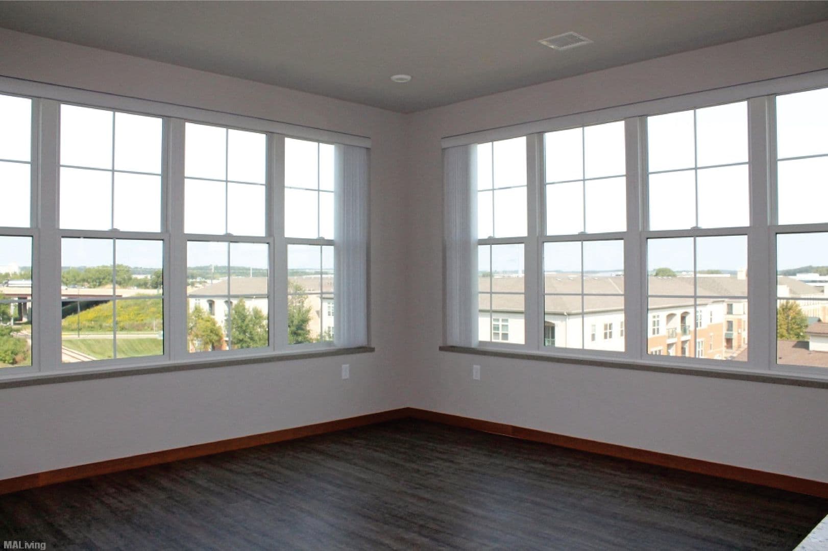 Middleton Apartment: 7710 Terrace Avenue