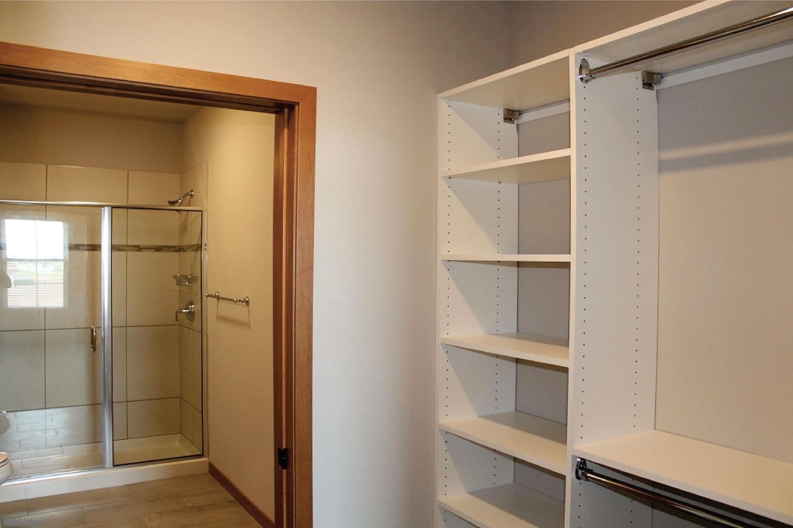 Middleton Apartment: 7710 Terrace Avenue