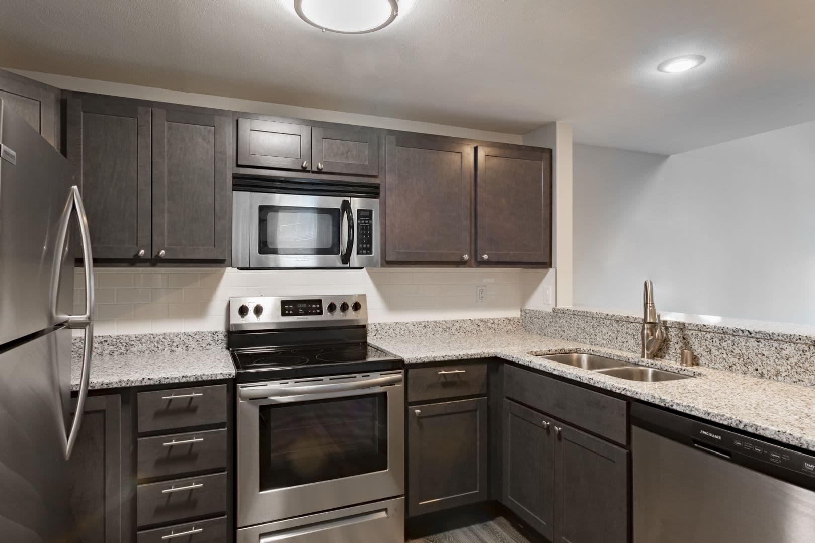 Middleton Apartment: 6273 University Ave
