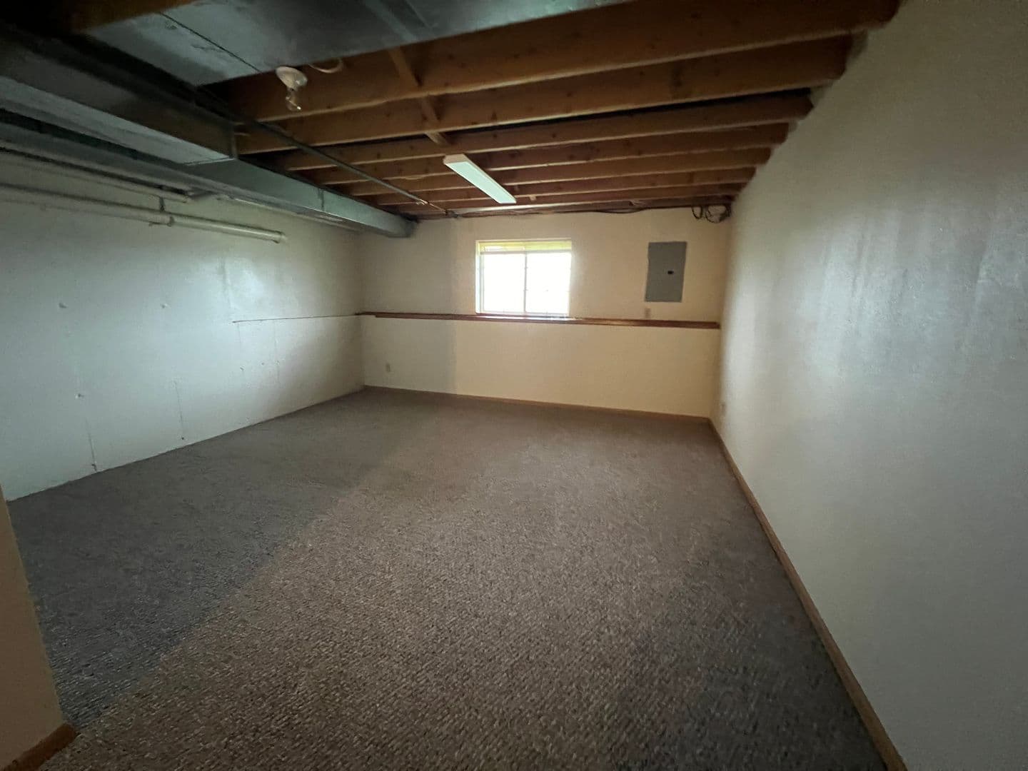 Stoughton Townhome: 421-453 Nygaard St