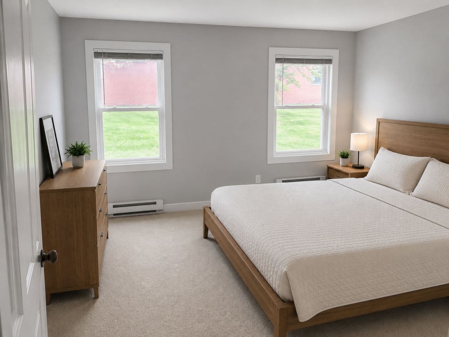 Oregon Apartment: 205-233 Walnut Street