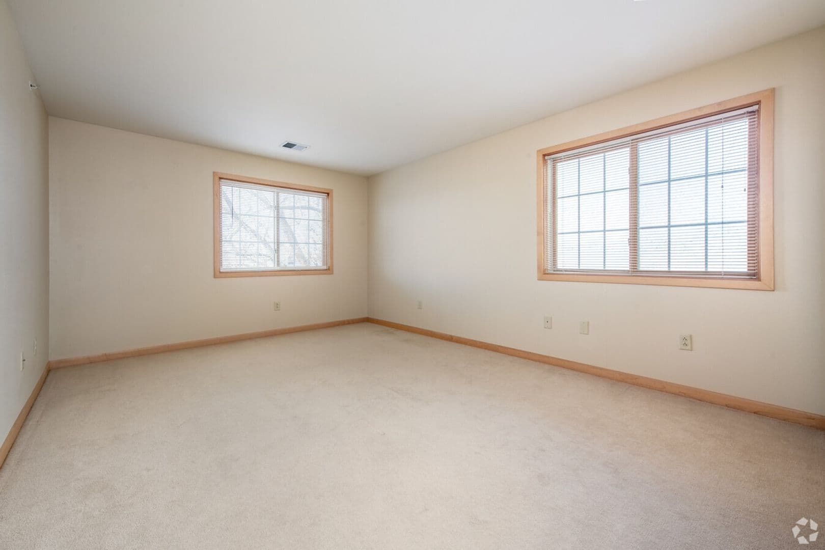 Madison Apartment: 2802 Dryden Drive